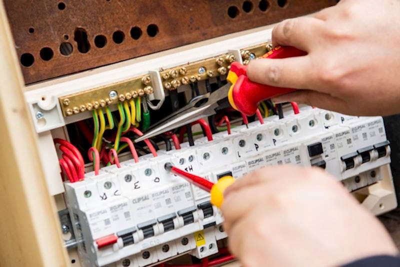 switchboard.jpg#asset:3587